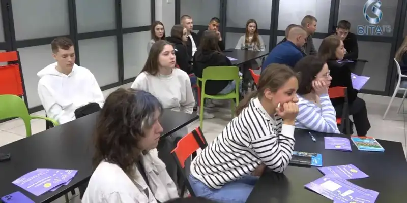 У Вінниці провели тренінги для молоді про етичне спілкування з ветеранами